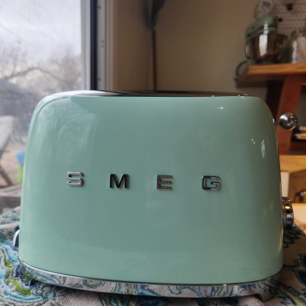 Smeg Mint Green Toaster